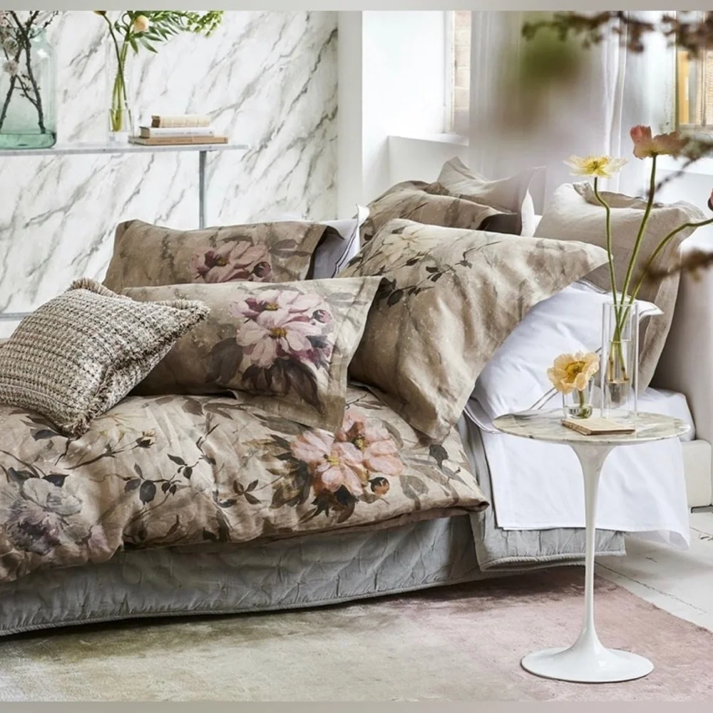 Designers Guild elegant floral